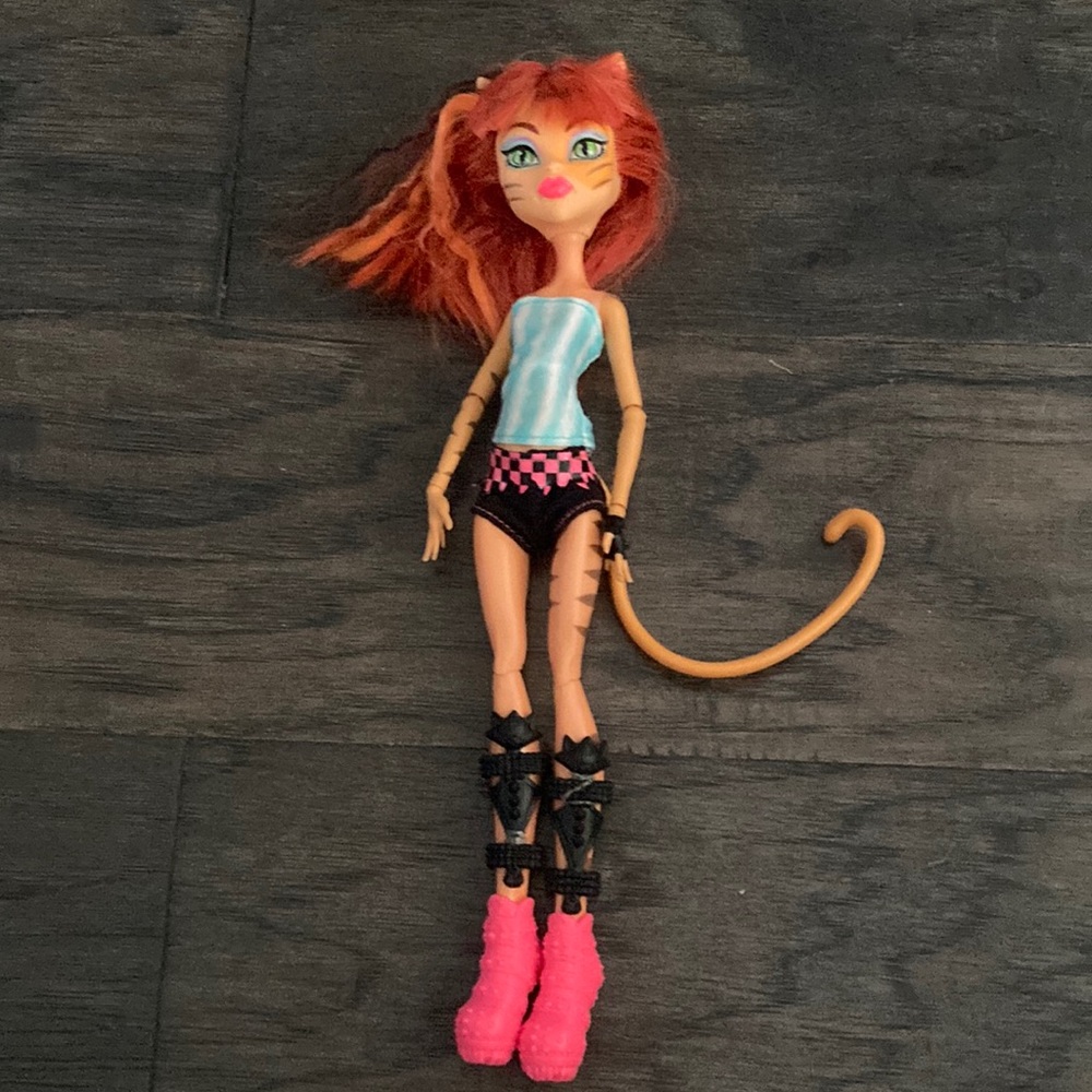 Toralei Stripe Monster High Doll